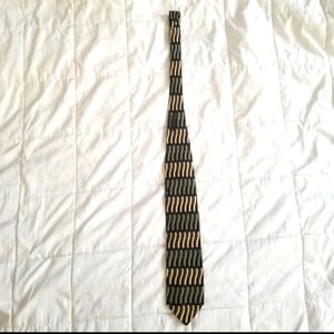 Bergamo New YorkX-long68.4"in long3.75"in wideSilk